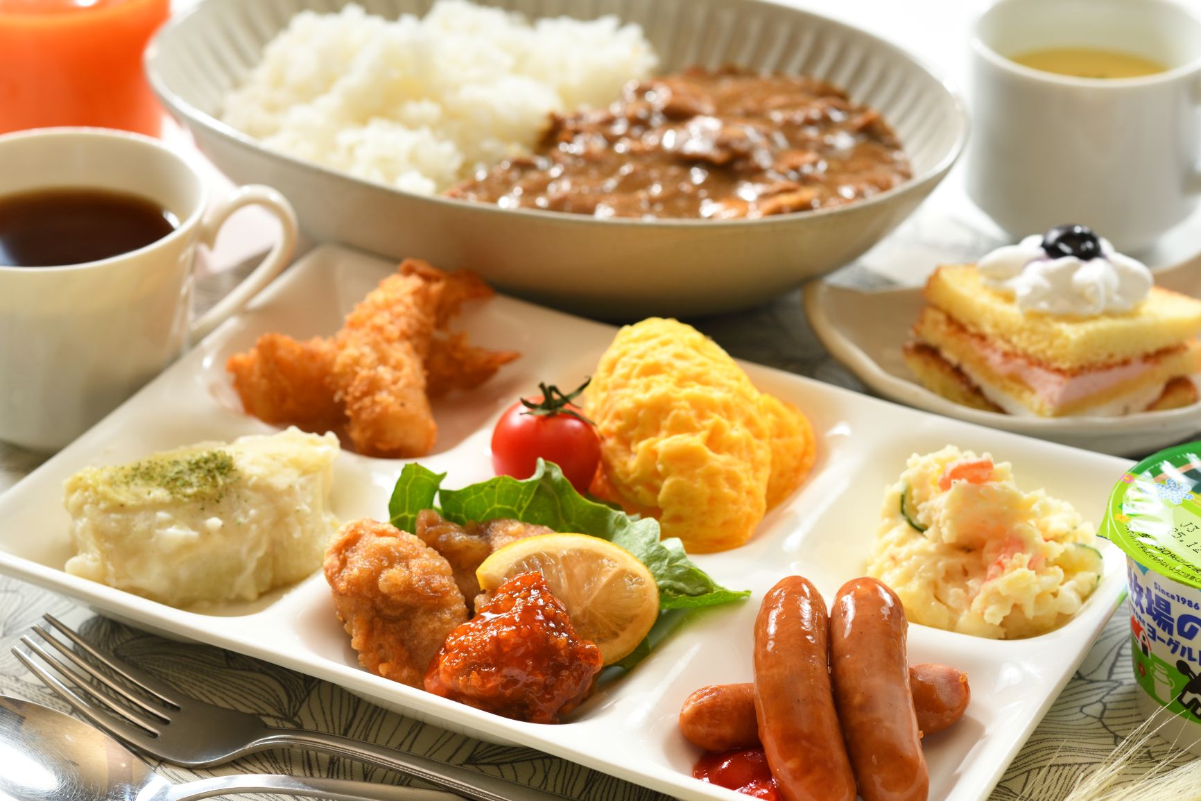 朝食バイキング