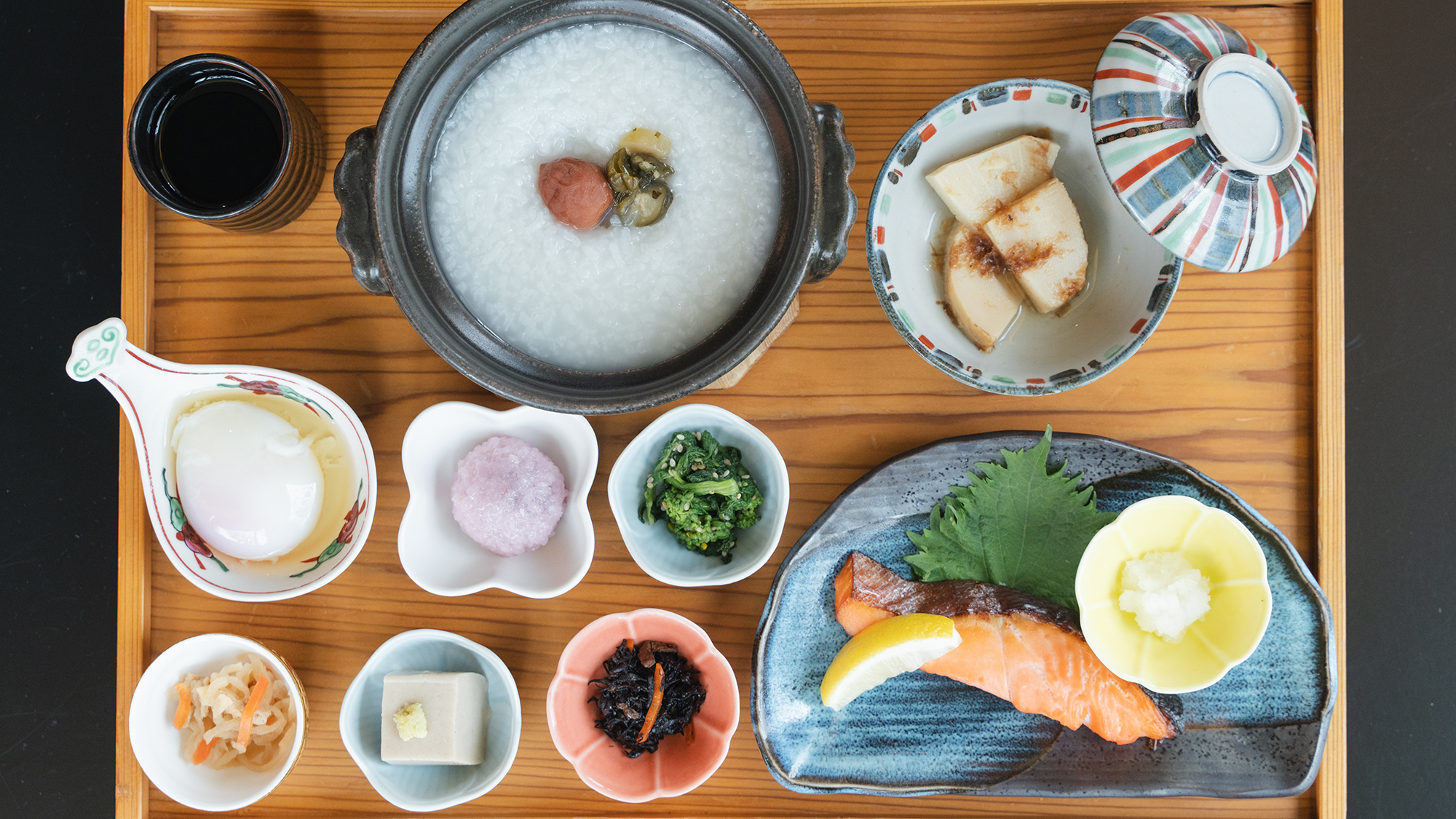 【ご朝食：お粥】数量限定、身体がゆっくり目覚める&ldquo;ほっ&rdquo;とする味わい。