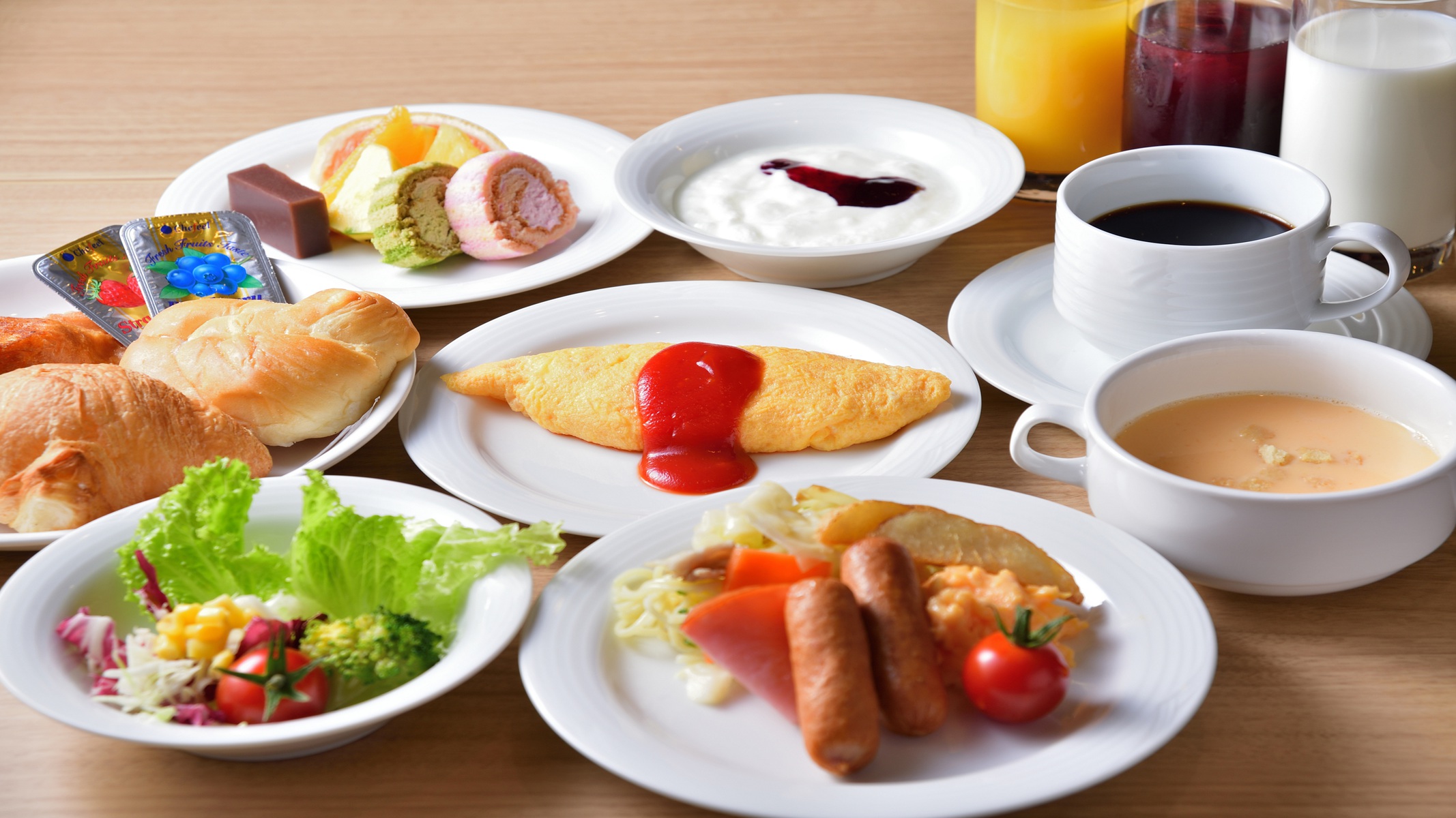 【楽天月末セール】【朝食ビュッフェ付】ボンジュールプリュの朝食ビュッフェ付きプラン♪