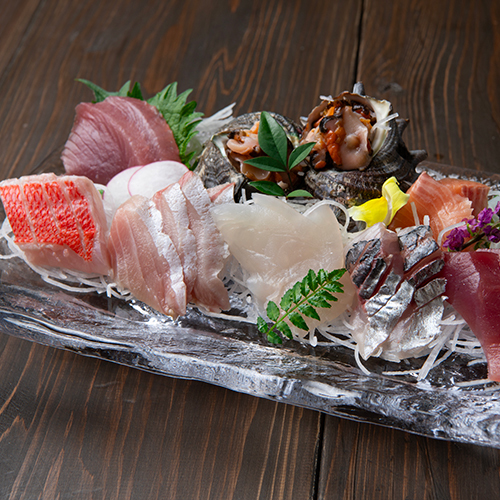 【年越し・２泊限定プラン】豪華グルメ三昧！金目鯛や高級食材に舌鼓♪海一望絶景温泉も独占！初日の出OK