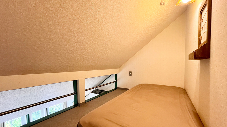 ２０１号室ロフトスペース