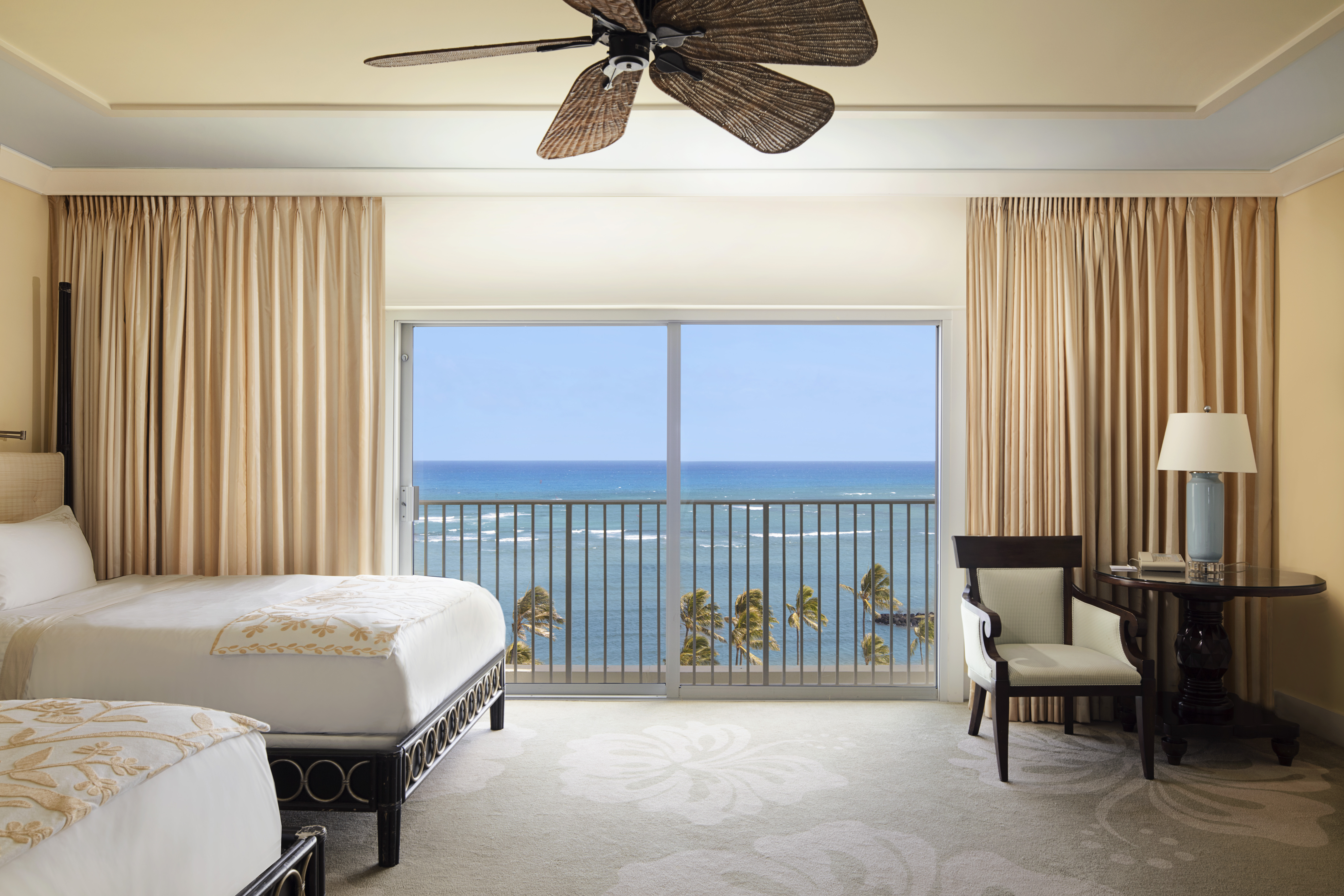 オーシャンフロント スイート