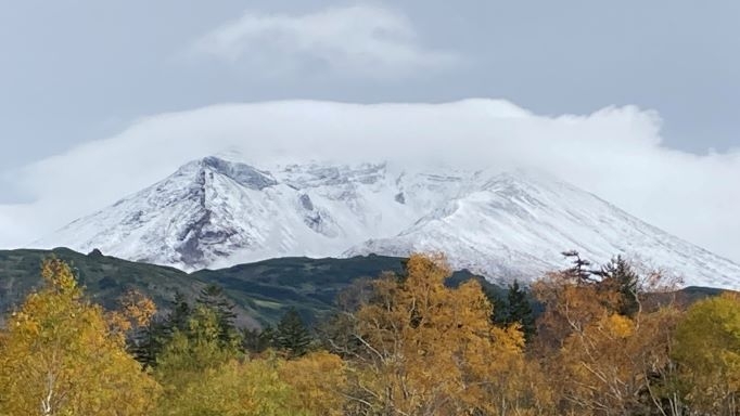 【無料送迎バス】≪旭川駅発〜大雪山≫週末は往復送迎バスで楽々旅行♪夕食は創作フレンチコース