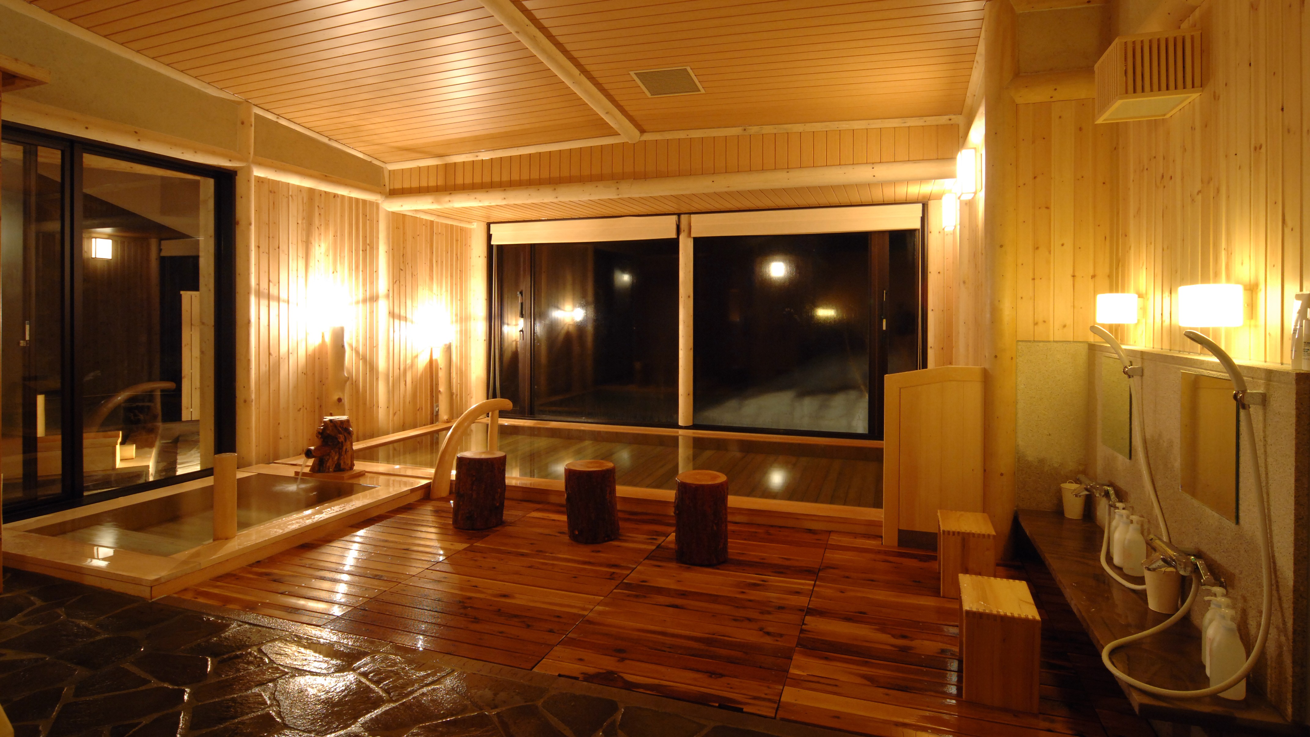 【大浴場/内湯】