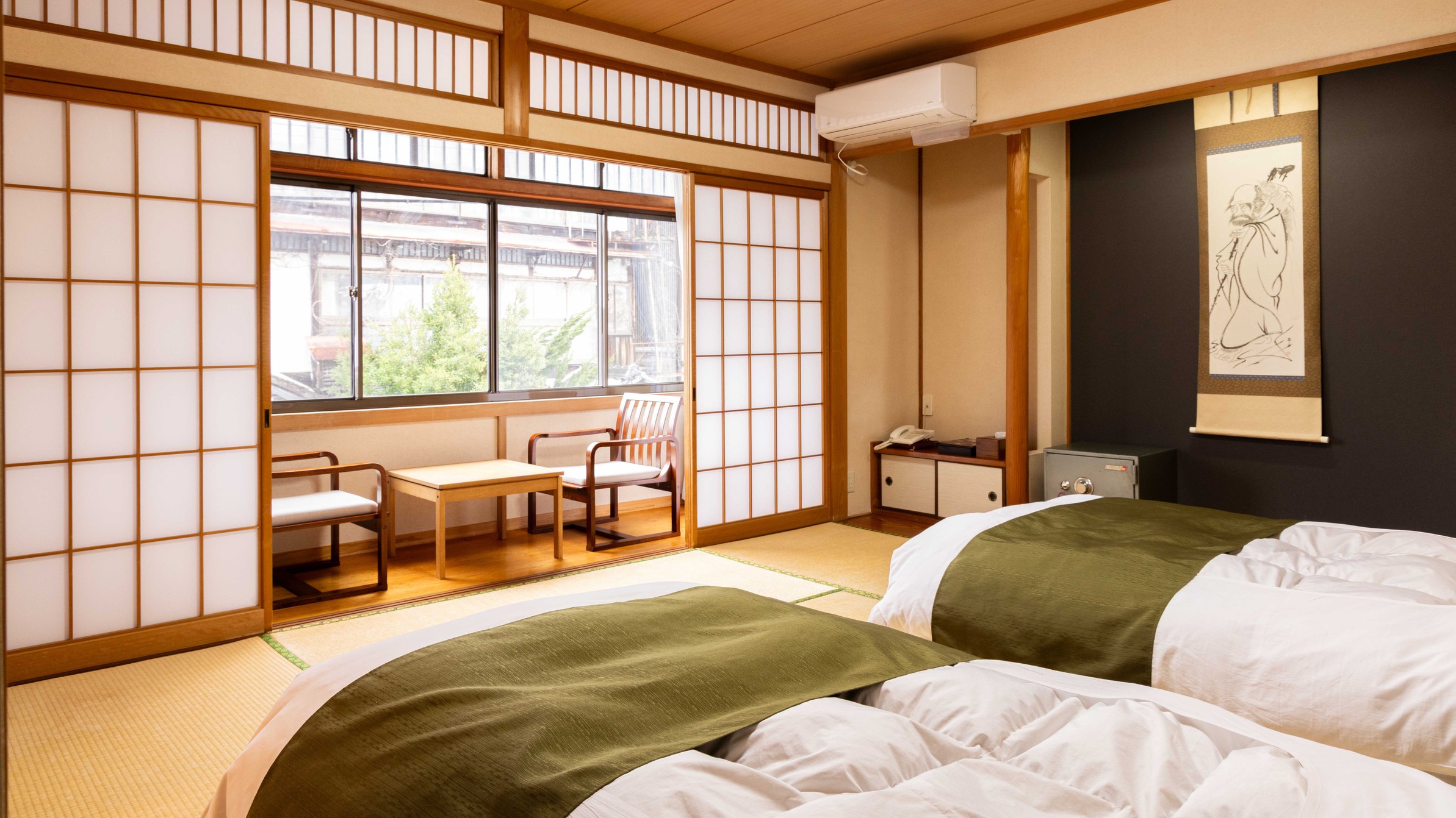 お部屋一例　和室ベッドタイプ　桜