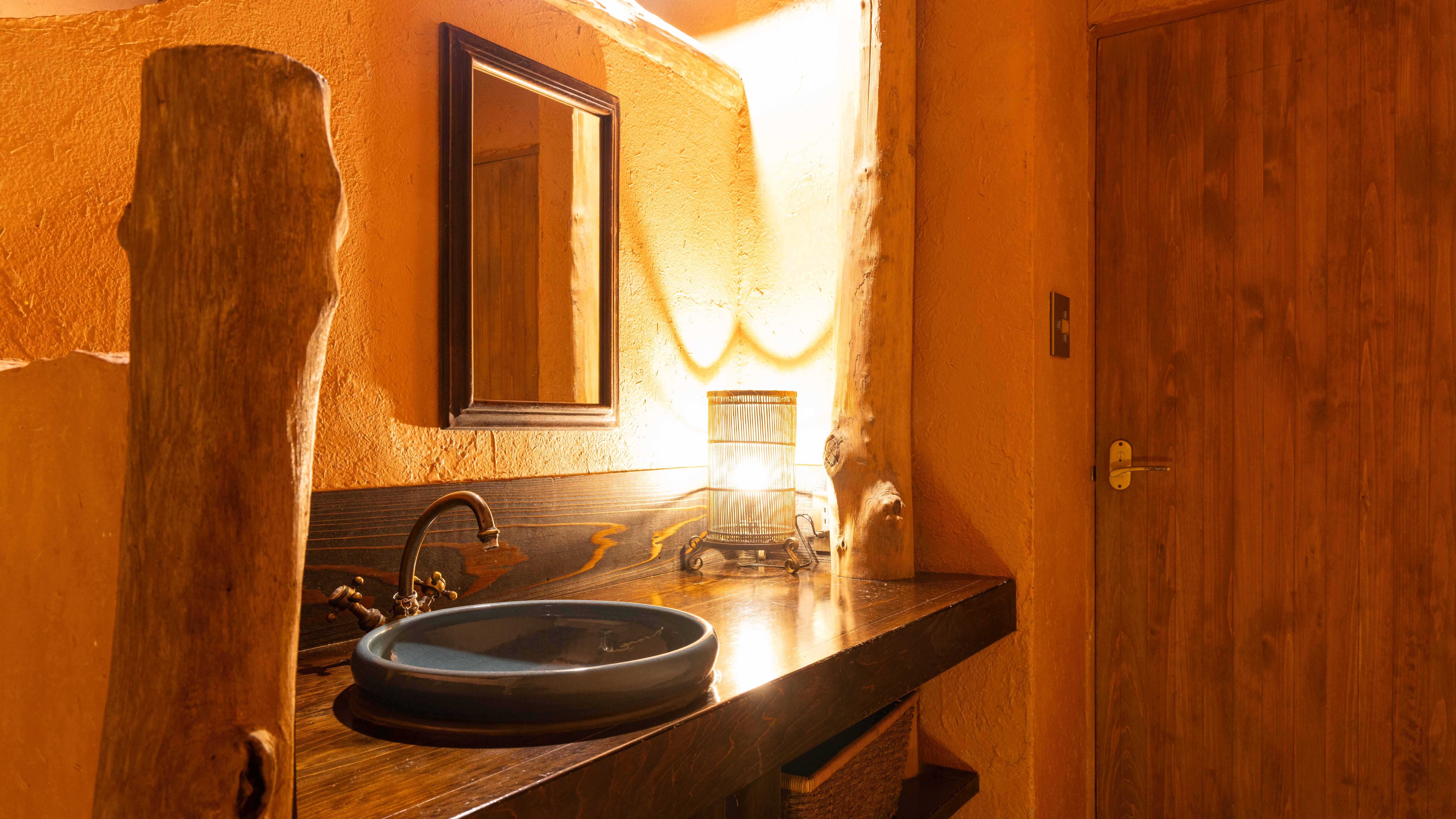 露天風呂付き客室　羽衣