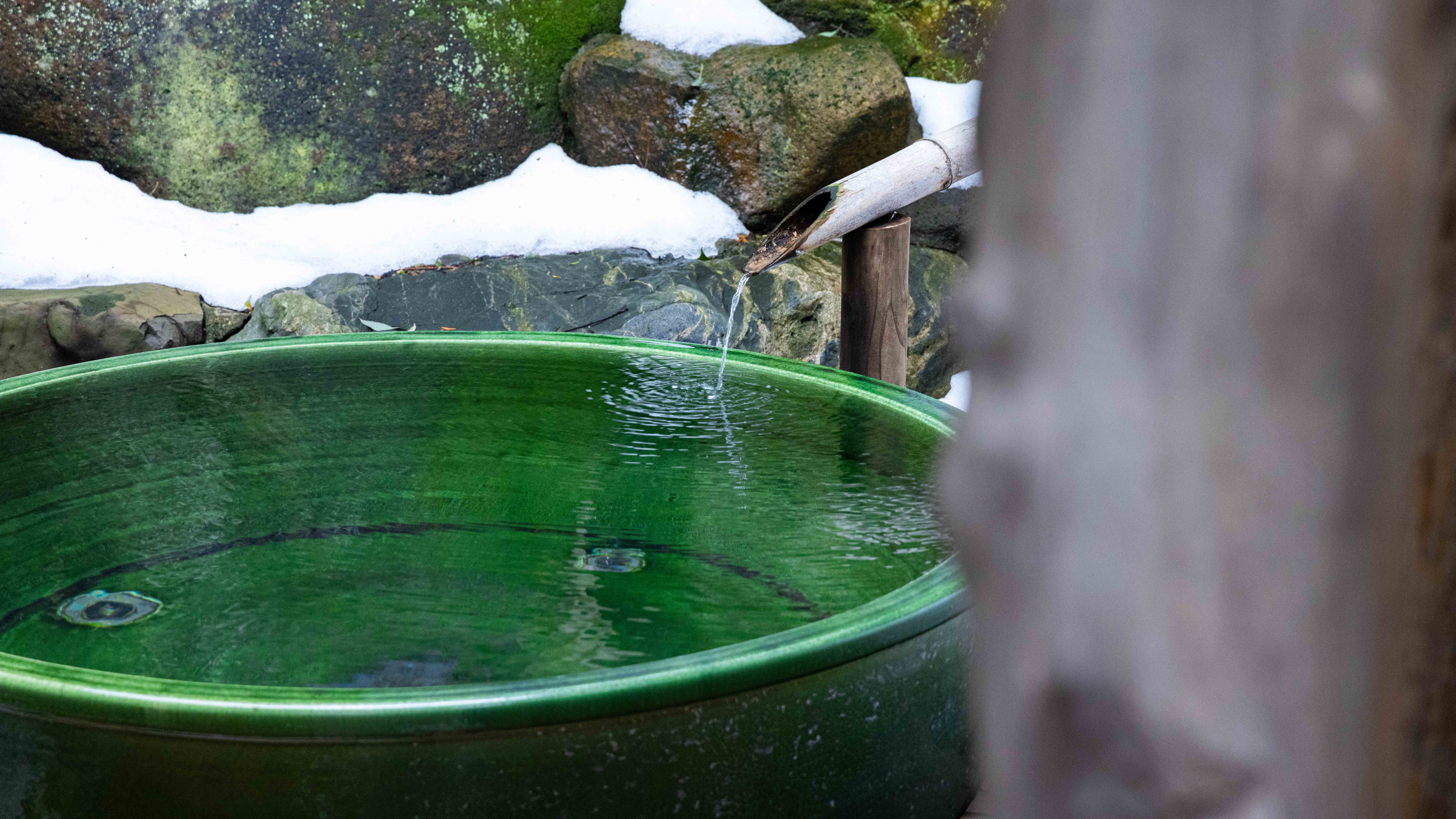 月の雫　サウナ　水風呂