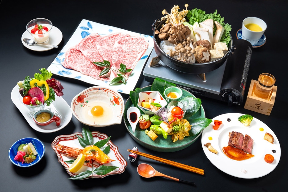 【さき楽】60日前までのご予約で◎！基本料金でお料理すき焼きにアップグレード＜1泊2食＞
