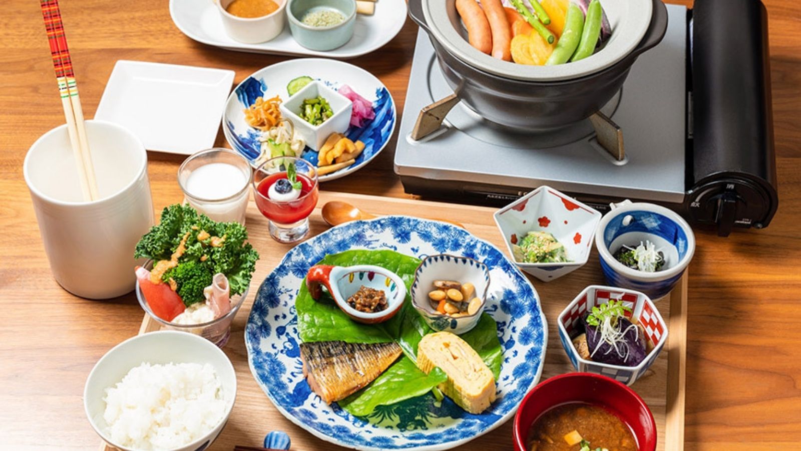 朝食