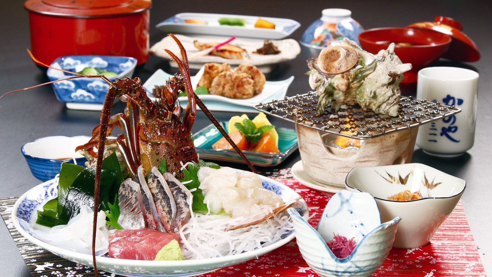 【伊勢海老◇2食付】9−10月限定★調理法チョイス！ぷりっぷり甘い身と鮮魚を味わう基本コース！