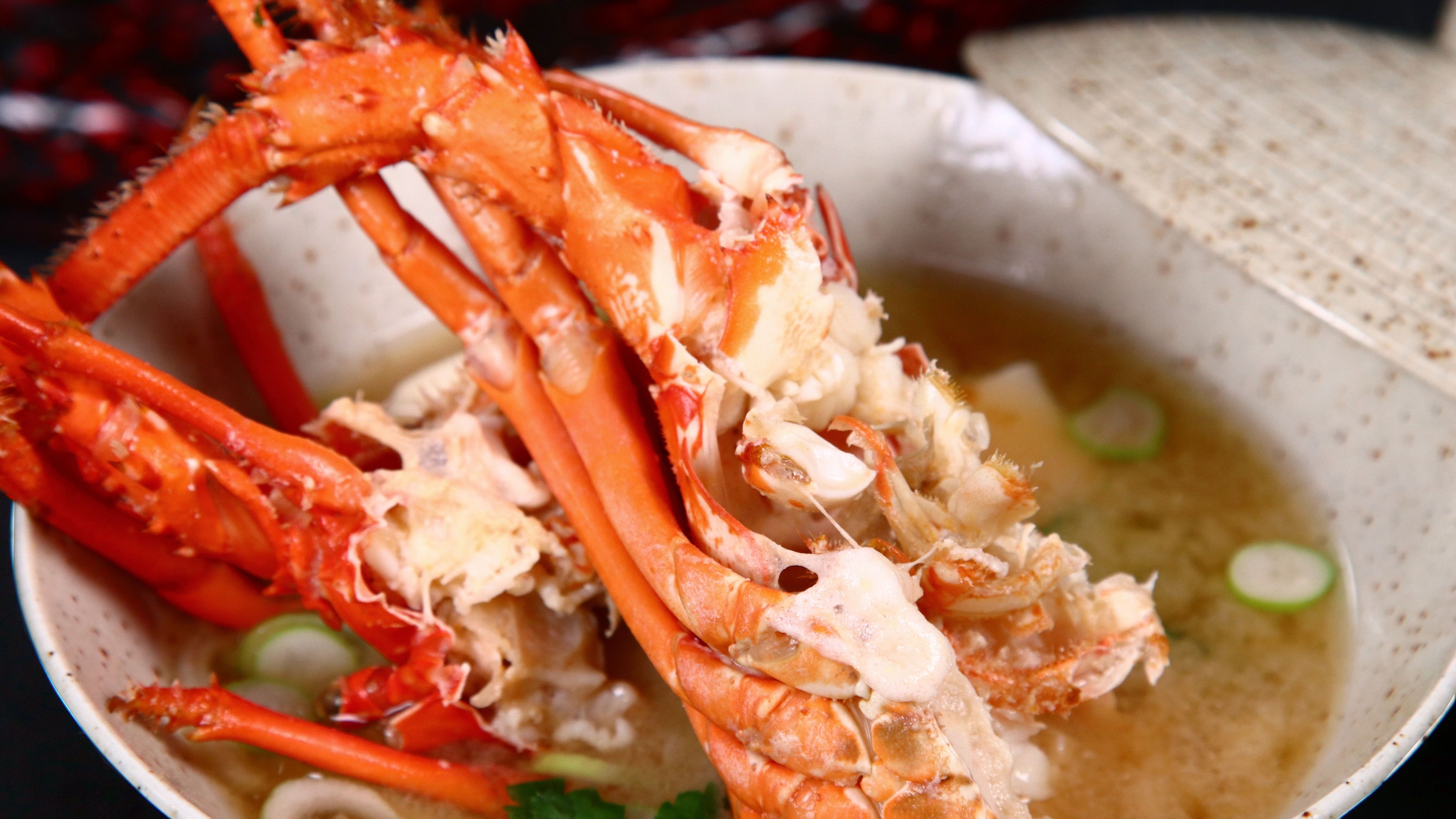【6名様までお部屋で夕食確約】伊勢海老◇2食付◆ぷりっぷり甘い身と磯料理コース！-9-10月限定-