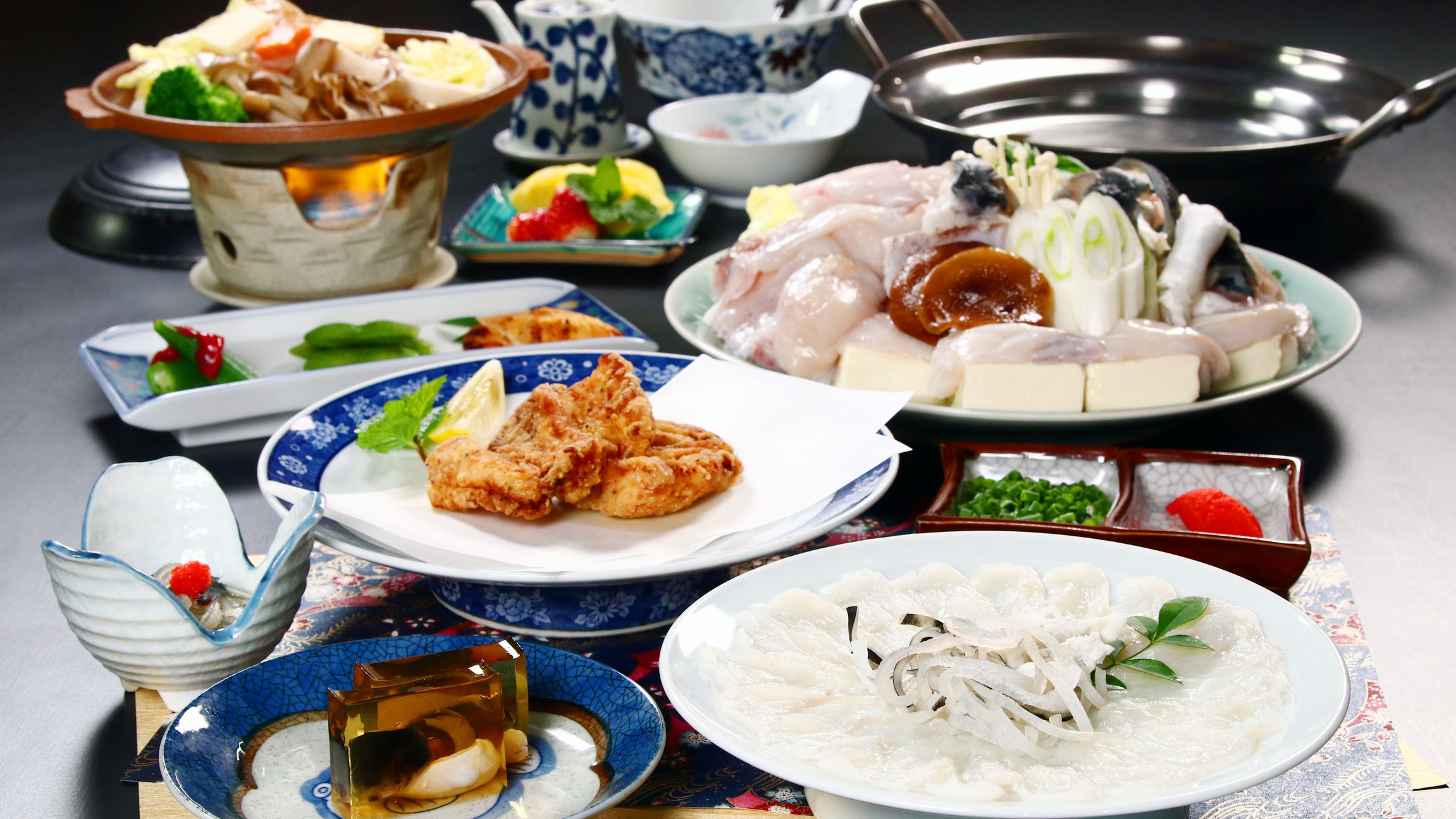 【6名様までお部屋で夕食◇確約】ふぐ三昧◇2食付◆冬の味覚！ふぐを食べ尽くす豪華コース！★冬季限定★