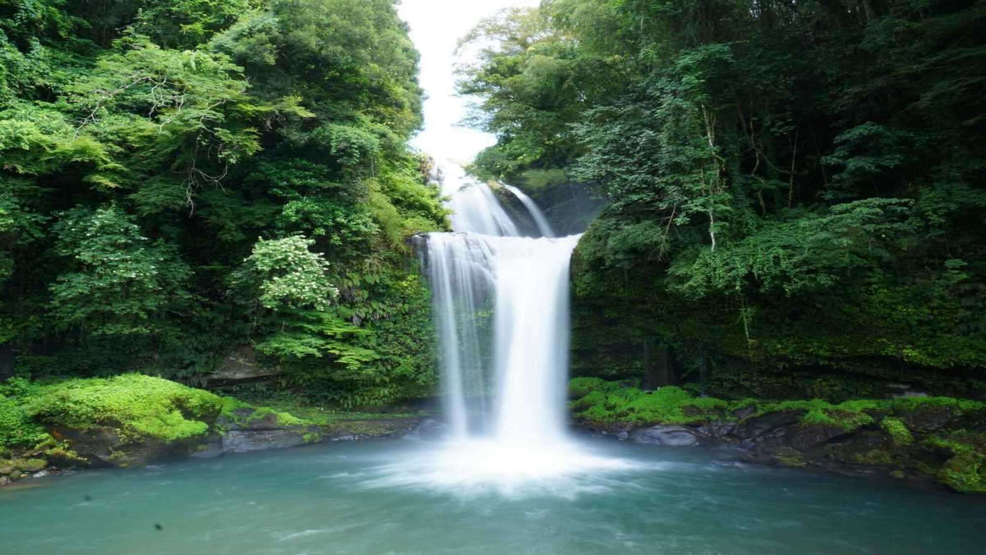 慈恩の滝／天ヶ瀬3大名瀑のひとつ　提供：日田市観光協会天瀬支部