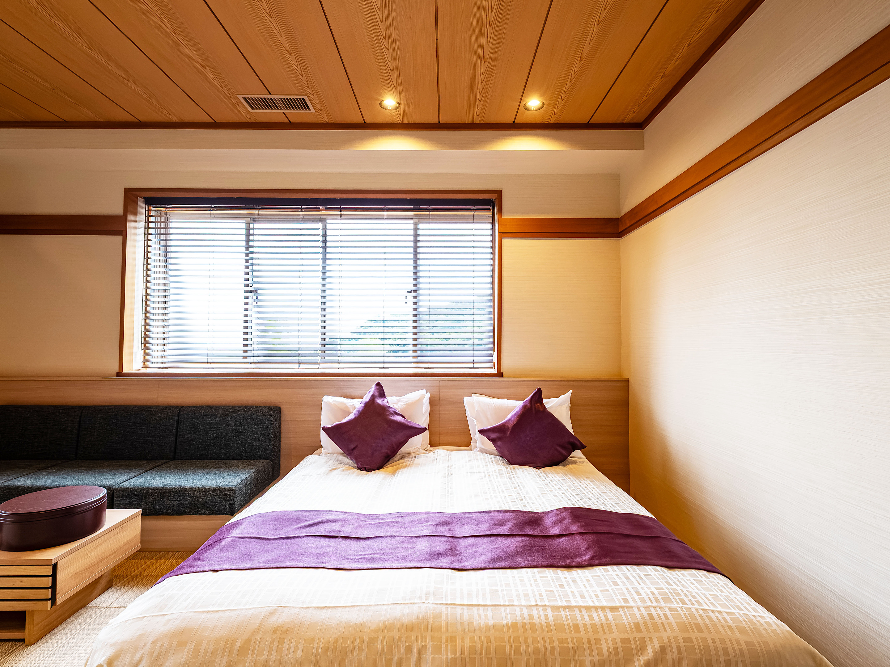  【和美麗】40平米＋テラス6平米　信楽焼露天風呂