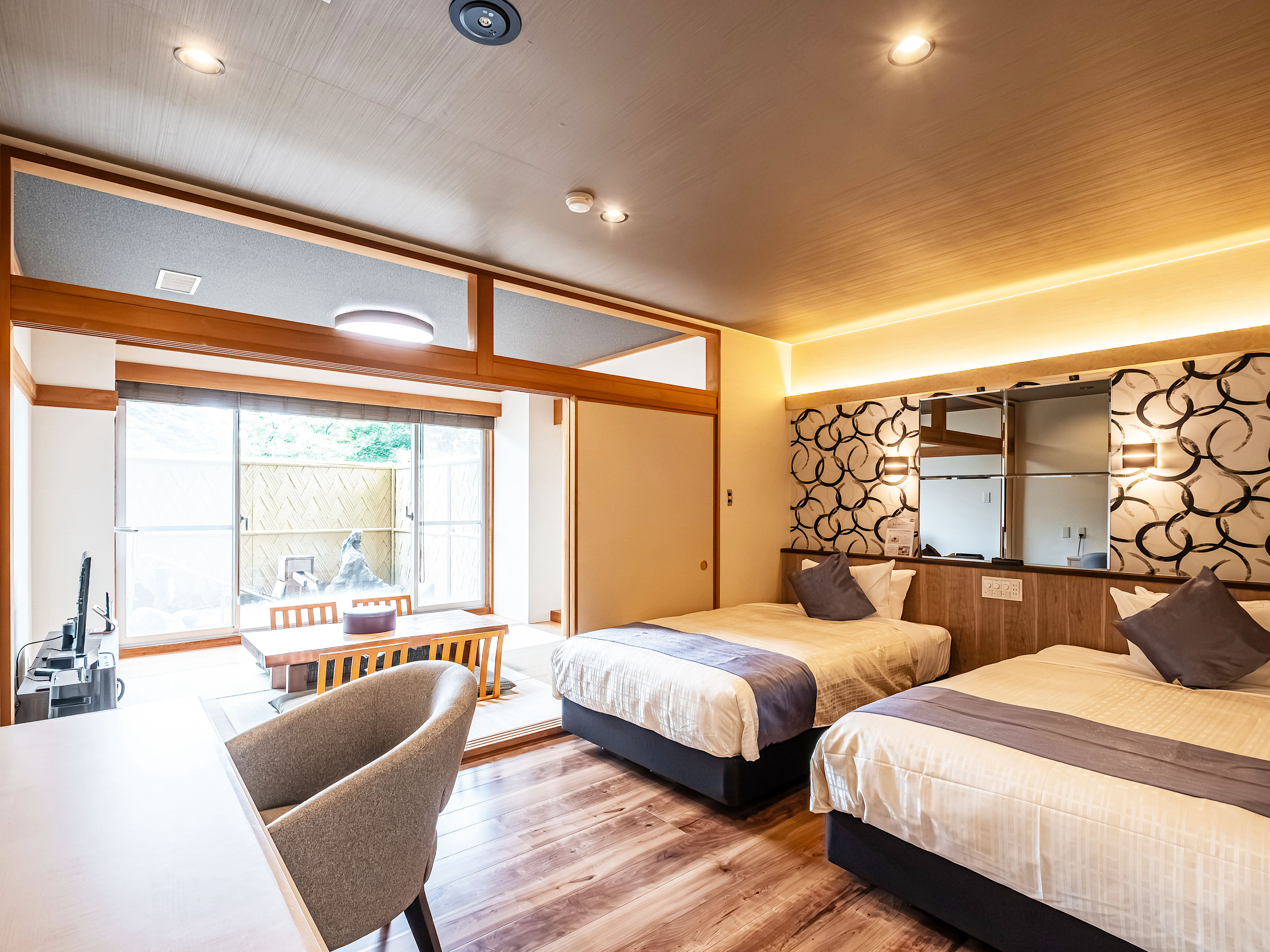 【和モダン和洋室】ペット同伴客室　46平米　露天岩風呂