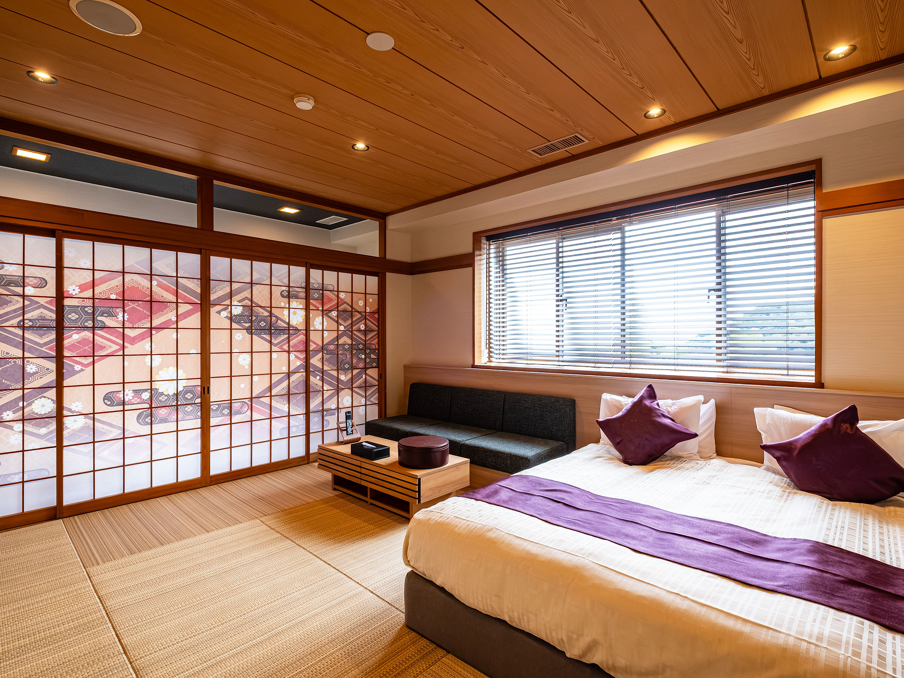  【和美麗】40平米＋テラス6平米　信楽焼露天風呂