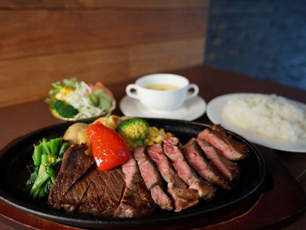 【２食付】北海道産牛ステーキディナーと選べる朝食付き