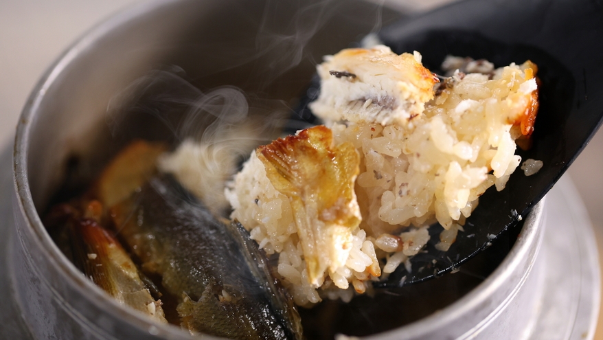 【夏季限定】特選懐石「鱧落とし」＆「鮎飯」付◆グレードアップ美食プラン（1日10名様限定）1泊2食付