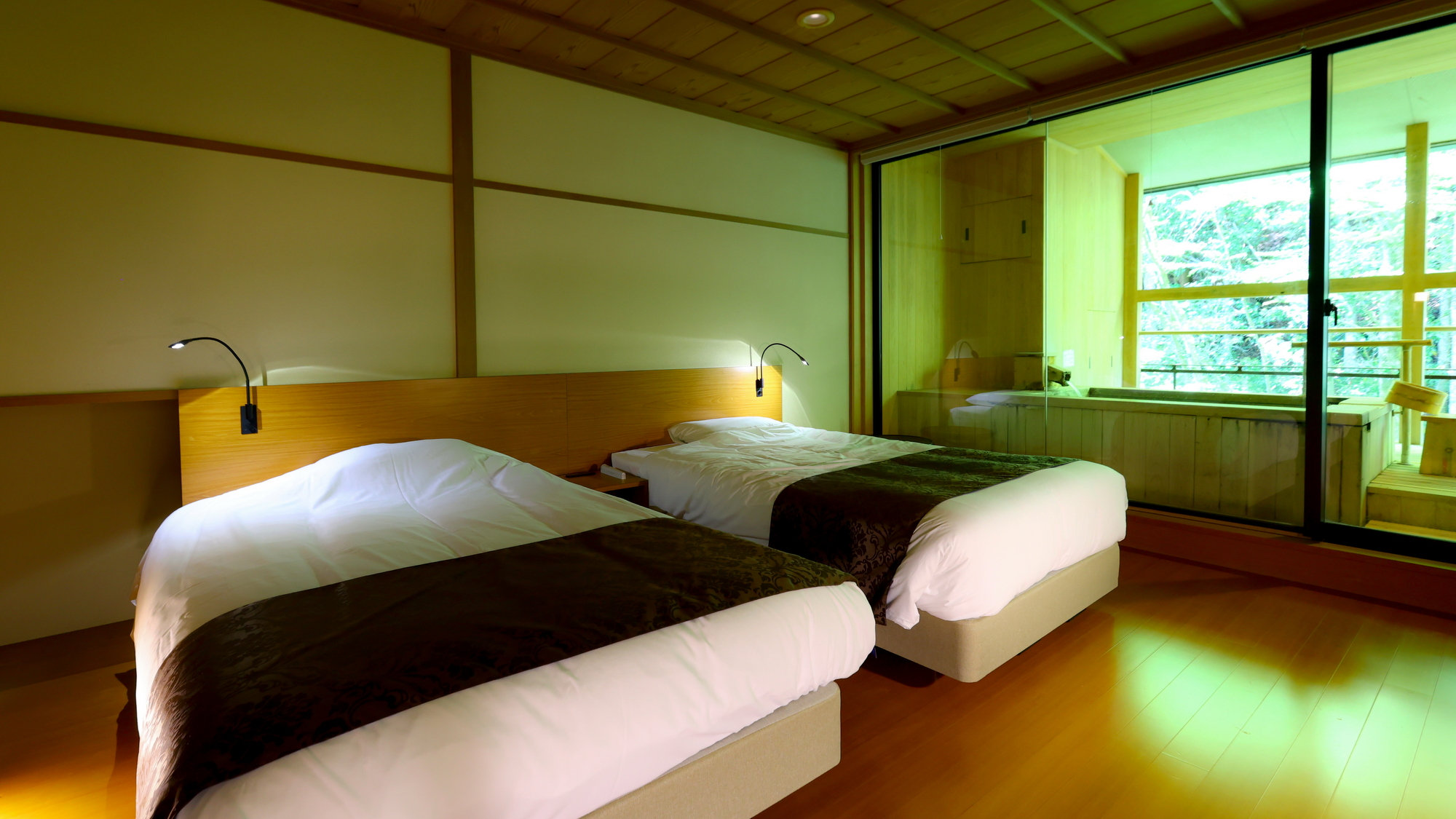 【迎賓館 花富貴】SIMMONS製のベッドで快適な睡眠を提供いたします