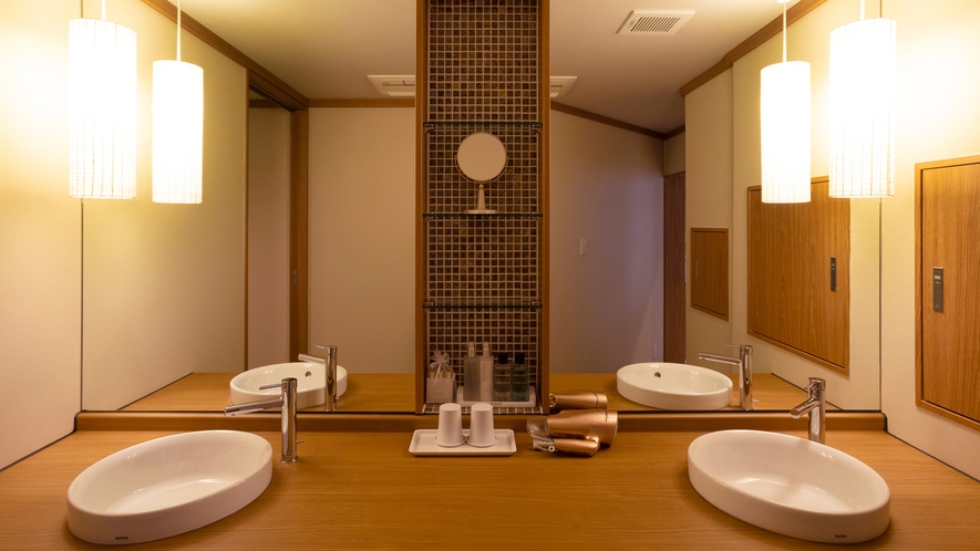 【別館1F貸切特別室「太閤」140平米】洗面台は2台ございます