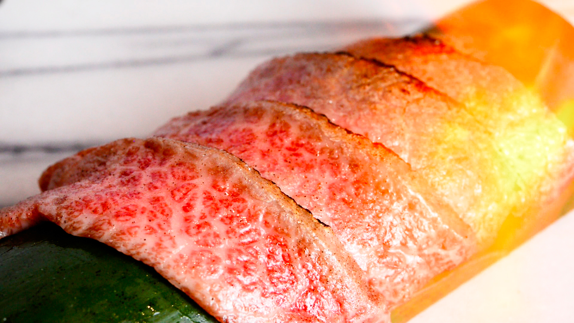 【神戸牛・淡路牛食べ比べ】一例・牛肉の炙り握りは客前料理にて炙り、握らせていただきます。