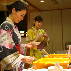 【夕食ミニバイキング】地元のお野菜などヘルシーメニューをお好きなだけ♪