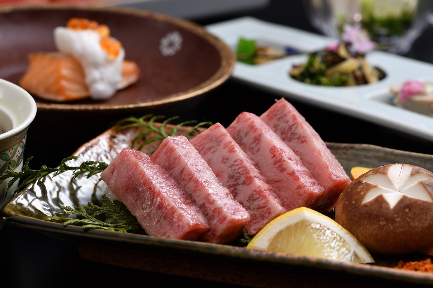 【冬休み＆お正月限定】地と海のめぐみ会席が1室最大2000円off＆1室につき1品ステーキの特典付