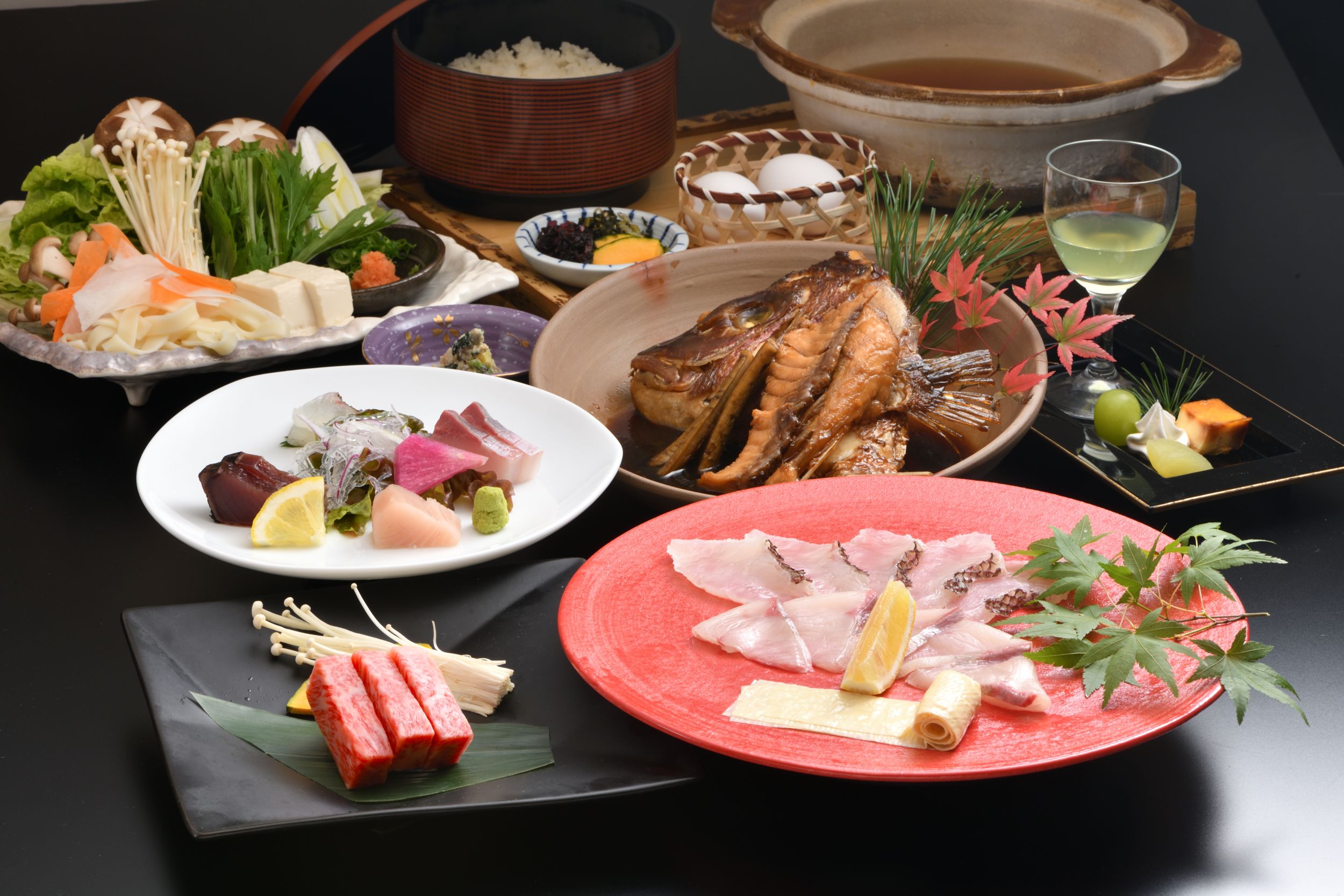 ～桃鯛とブリヒラの出汁しゃぶ会席&times;奈義和牛の鉄板焼き～