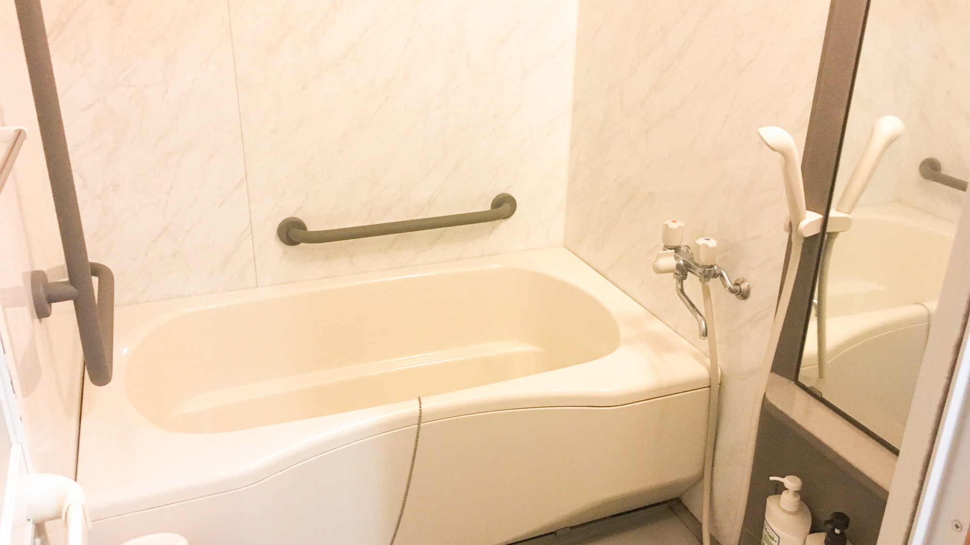 清流亭「和室10畳」客室付きバス