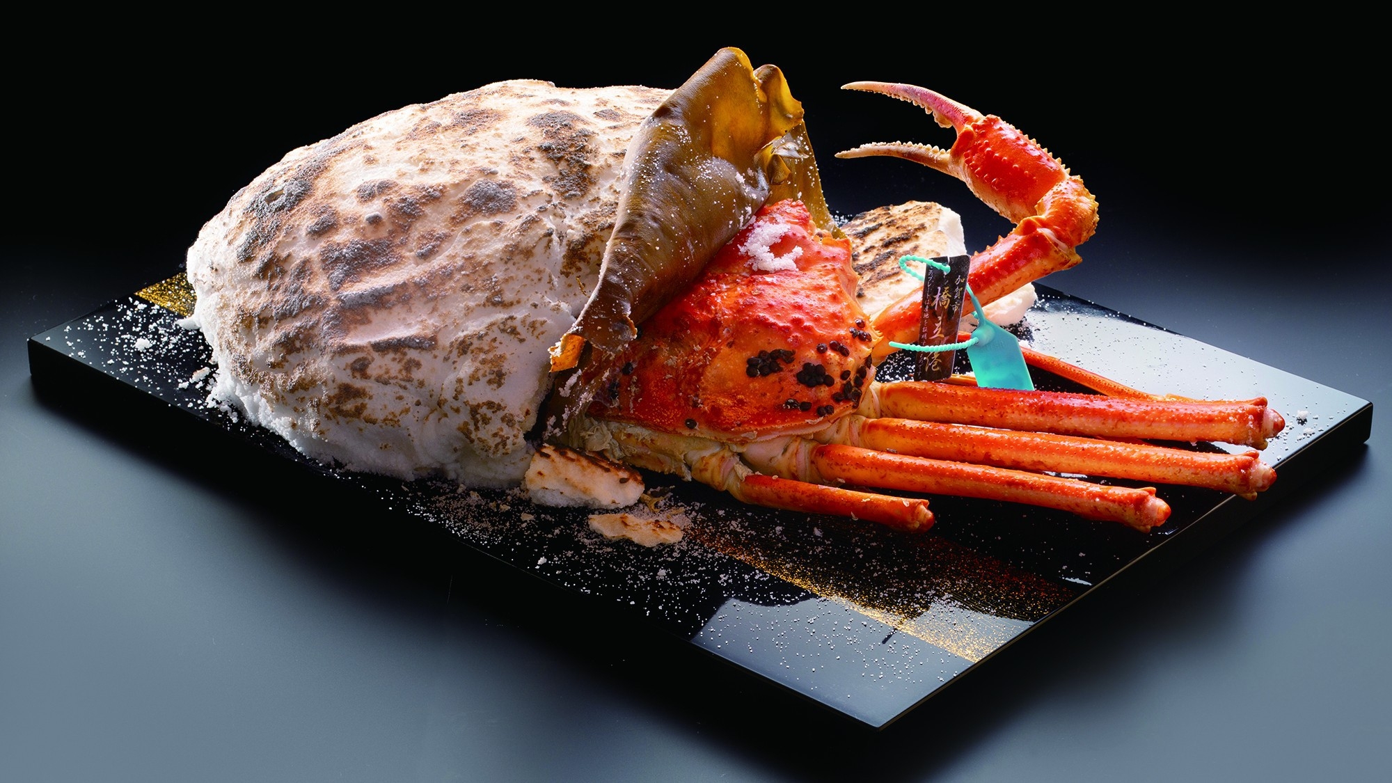 この冬一番の蟹プラン【吉祥名物 加能蟹の塩釜焼き】贅沢に1人1杯食べ尽くす