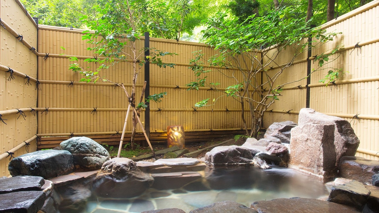 【ゆとりの16時イン】静かな日に愉しむ、夏の上質ステイ〜館内利用券1000円分（室数限定/事前決済）
