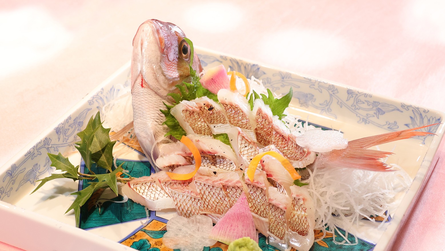 「桜鯛のお造り」でお祝い