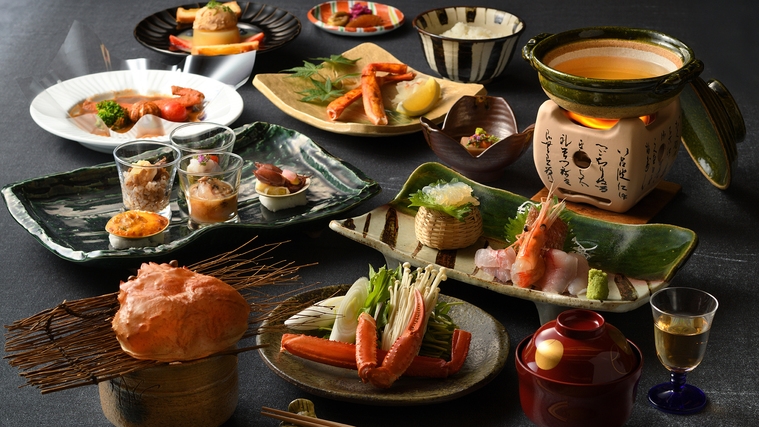 庄内・加茂港で揚がる紅ズワイガニを用いた旬彩懐石【天喜紅蟹膳】