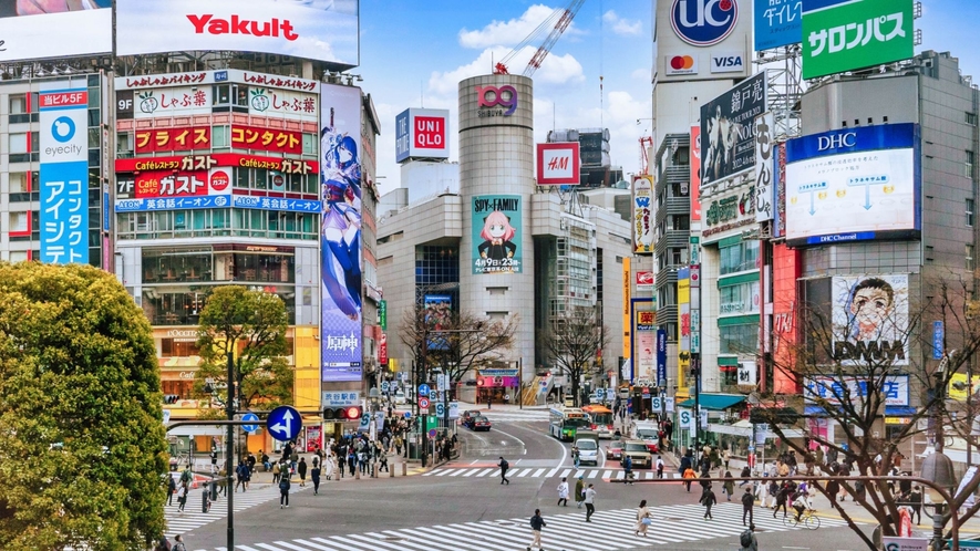◆周辺観光｜渋谷スクランブル交差点（公共交通機関で約35分）