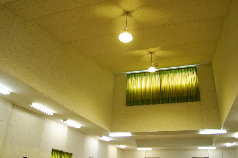 ホールは完全防音です