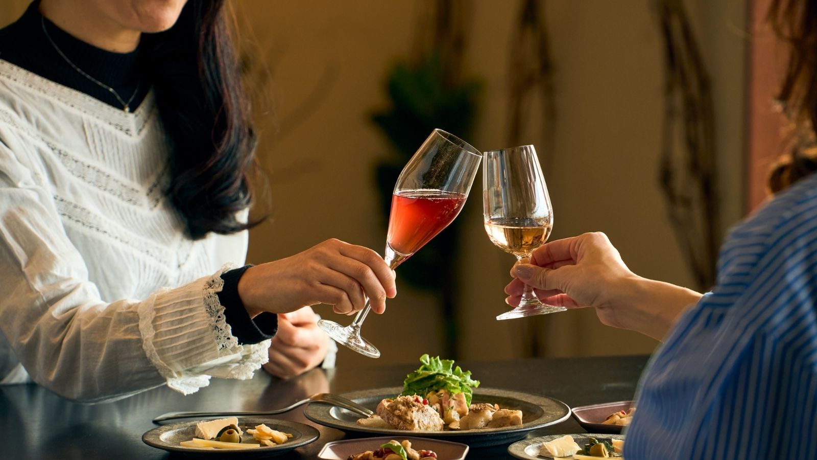 十勝グラスワイン　おつまみ各種