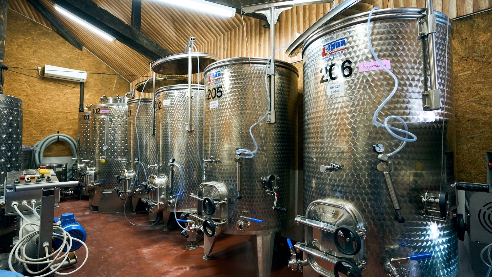 十勝まきばの家 ワイナリー