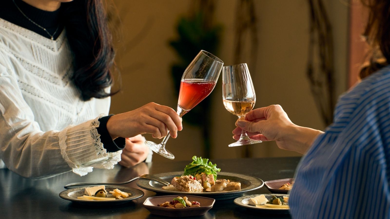 十勝グラスワイン　おつまみ各種