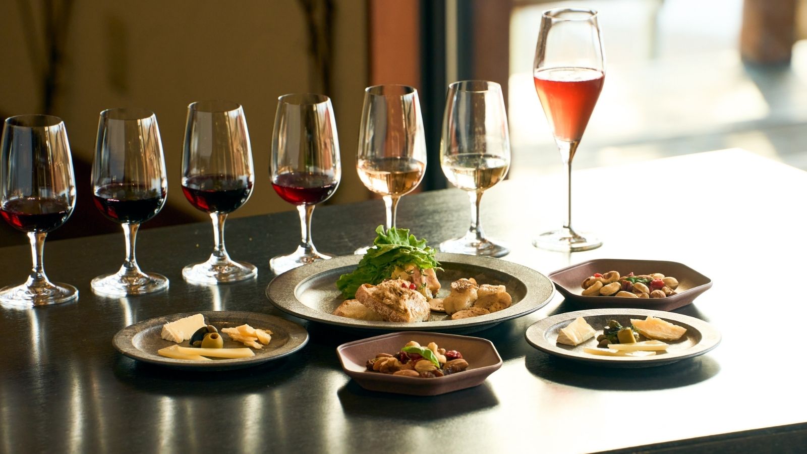 十勝グラスワイン　おつまみ各種