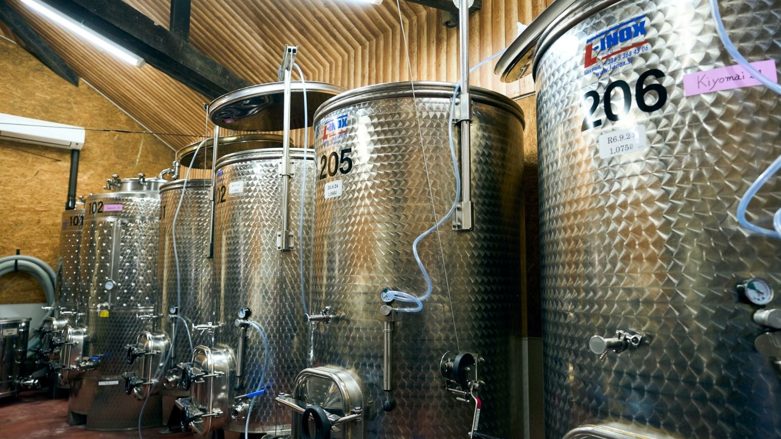 十勝まきばの家 ワイナリー