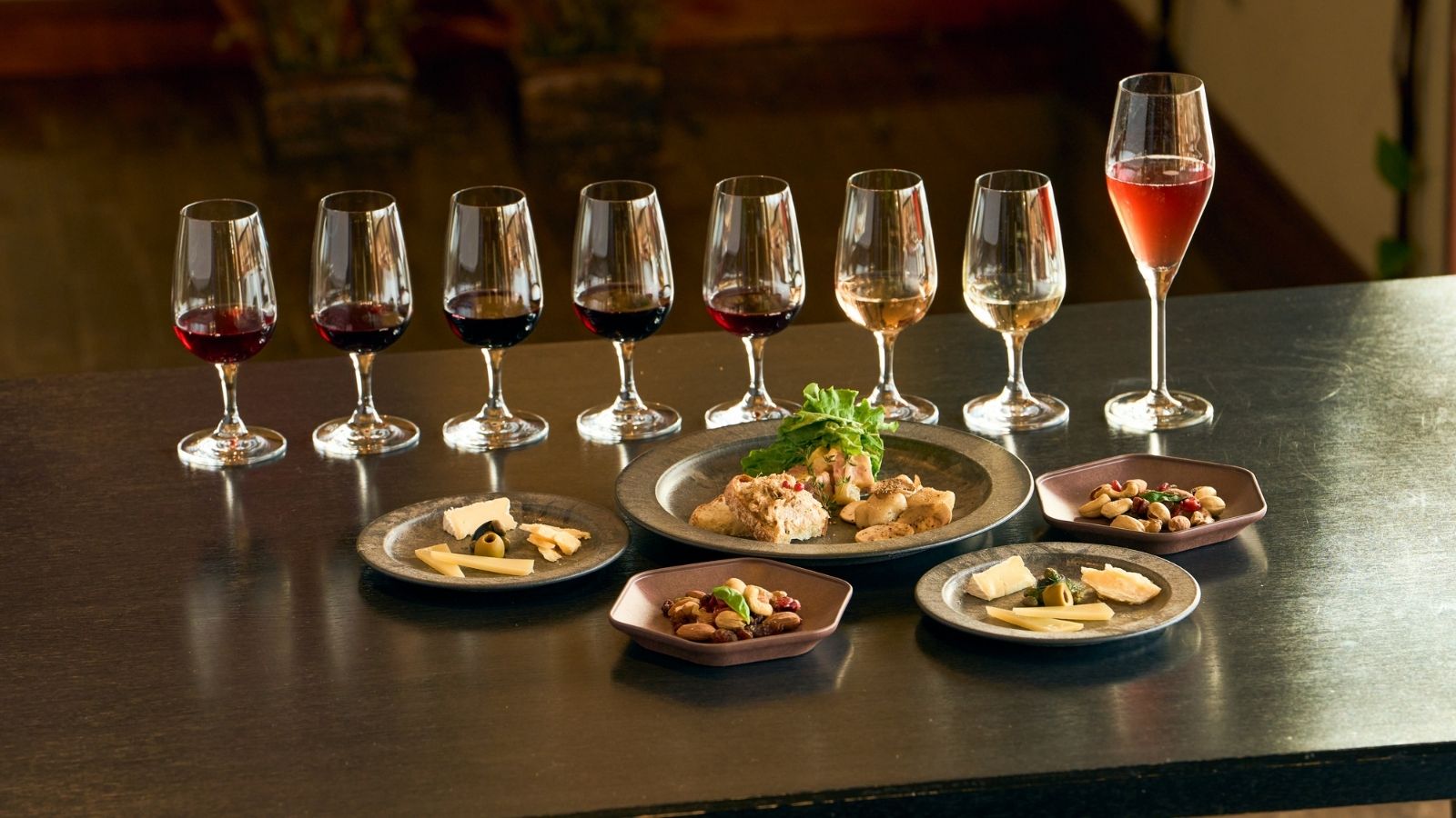 十勝グラスワイン　おつまみ各種