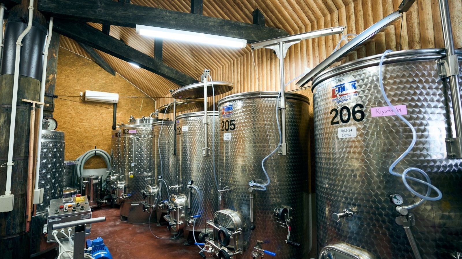 十勝まきばの家 ワイナリー