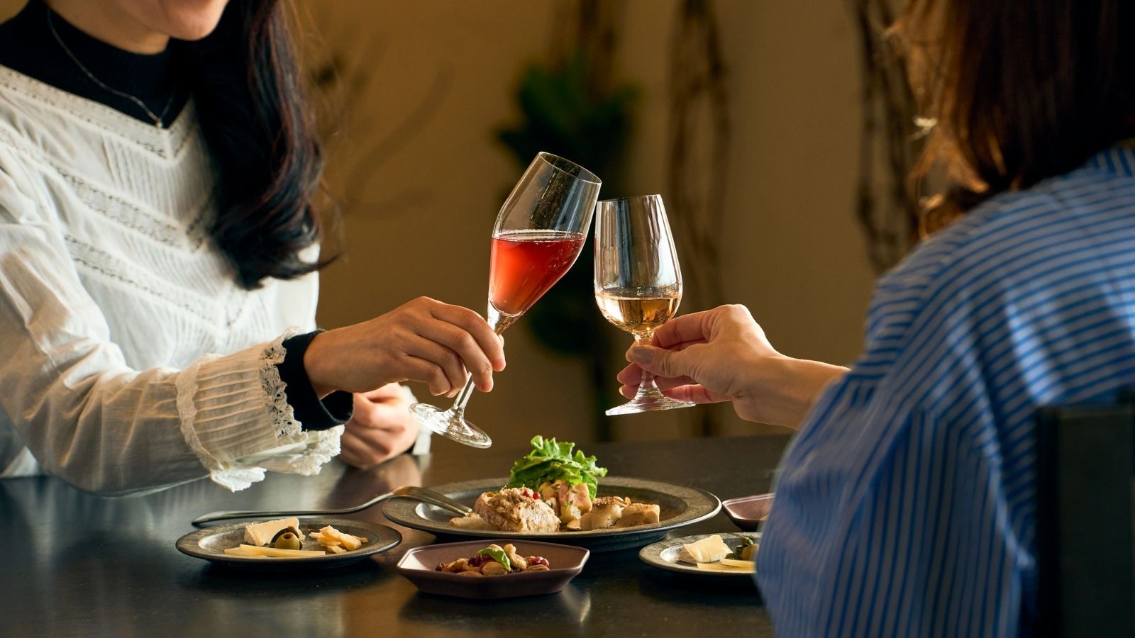 十勝グラスワイン　おつまみ各種