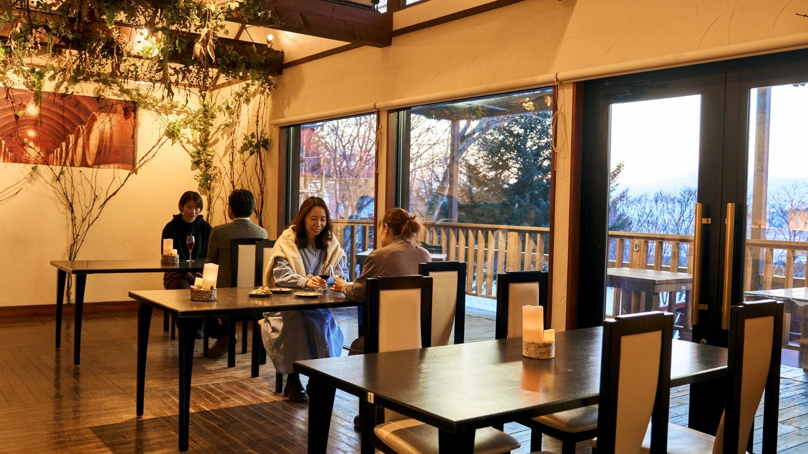 森のカフェ レストラン