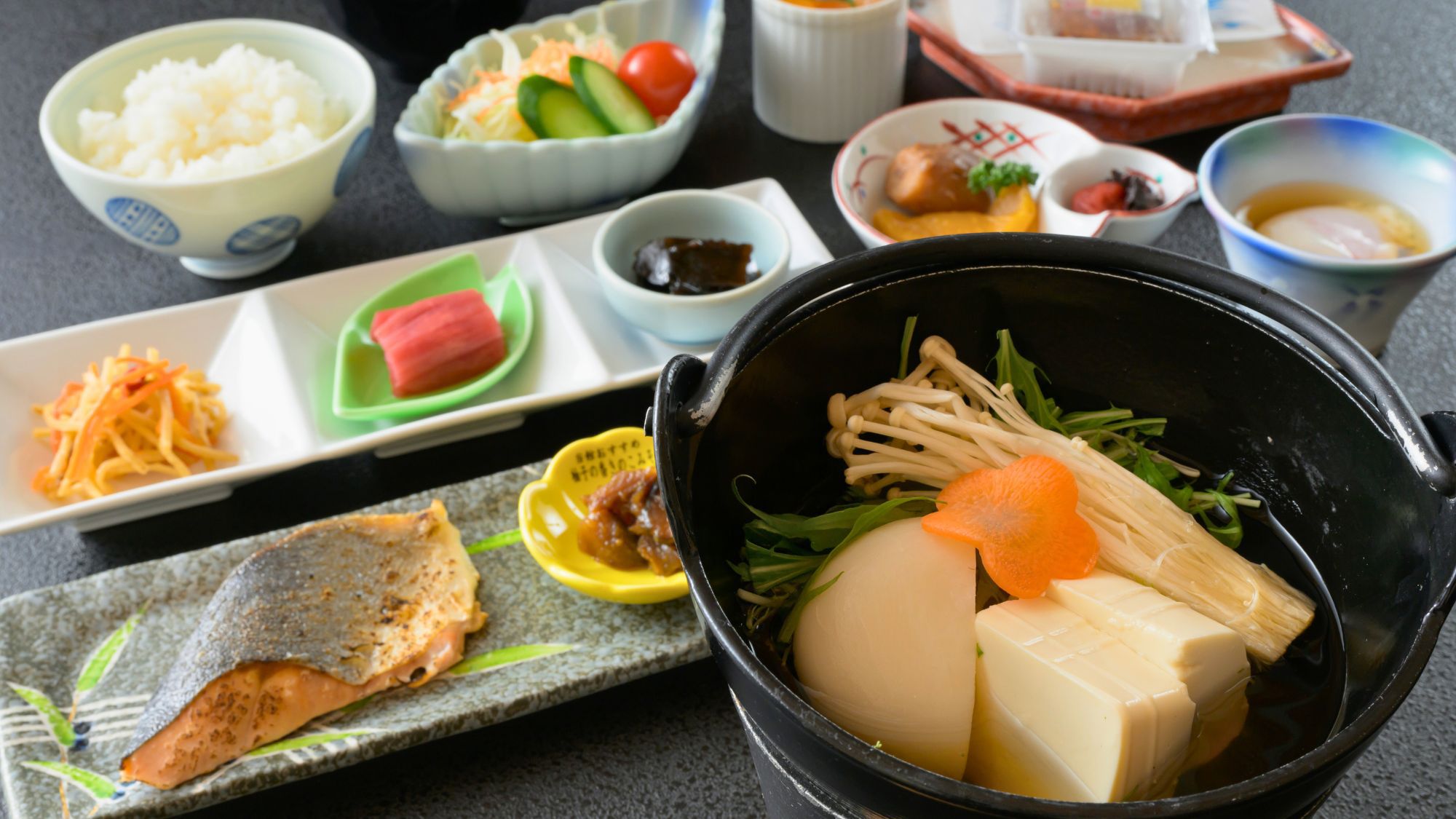 【朝食付きプラン】源泉炊き上げ！福井県産コシヒカリで一日スタート！急な宿泊やビジネスにも◎