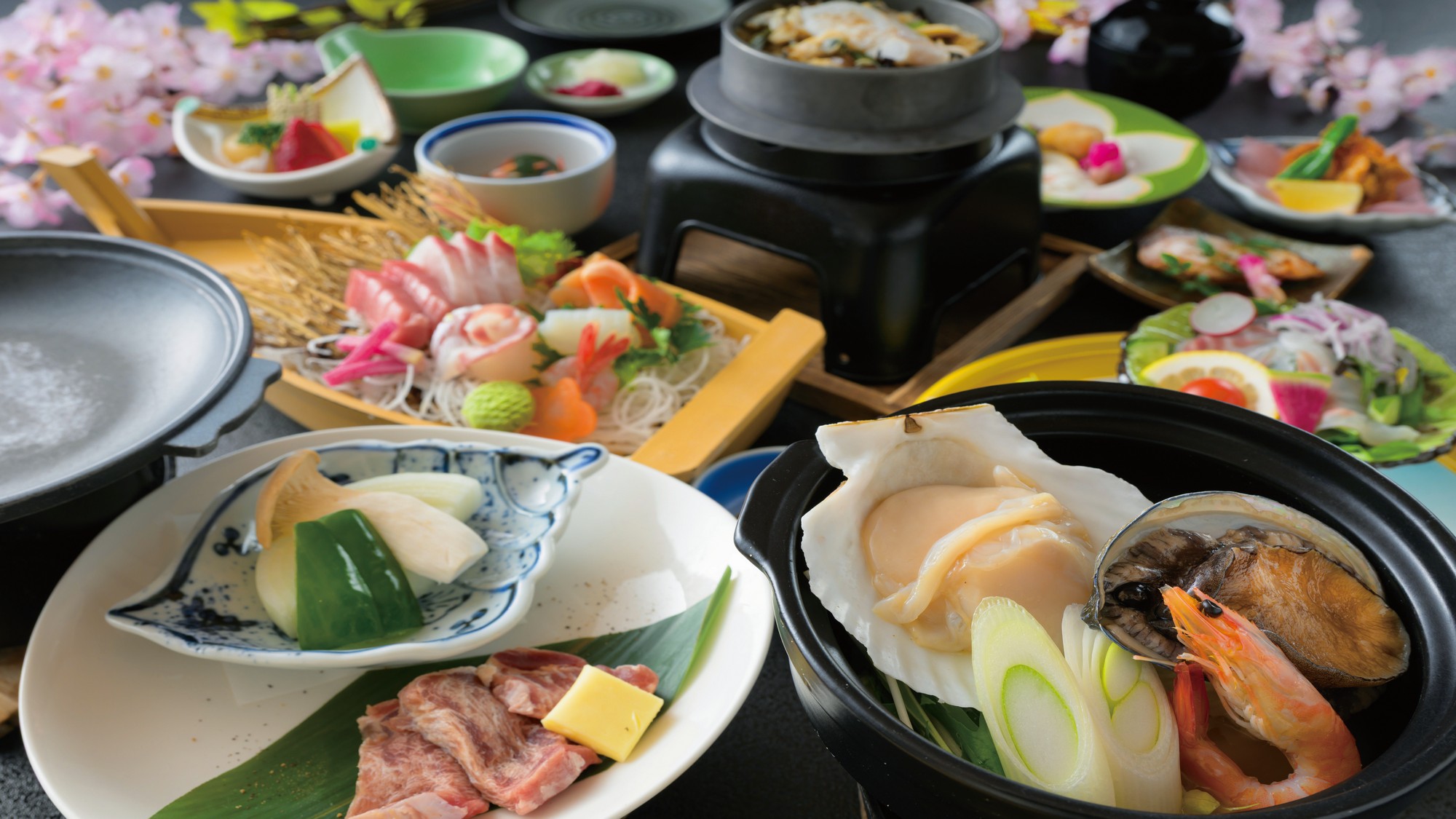 【桜鯛の釜飯付〇春海会席】海鮮三昧にサーロインステーキ！桜鯛も♪福井のご馳走なら鷹巣荘にお任せ