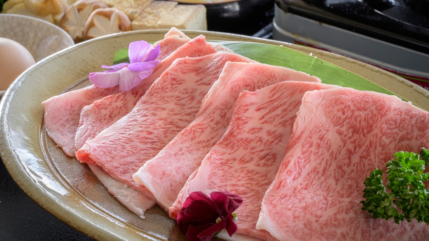 【VILLA〇和牛サーロインすき焼き】離れ別荘で過ごす大人のVILLAステイ〇冷酒他フリードリンク付
