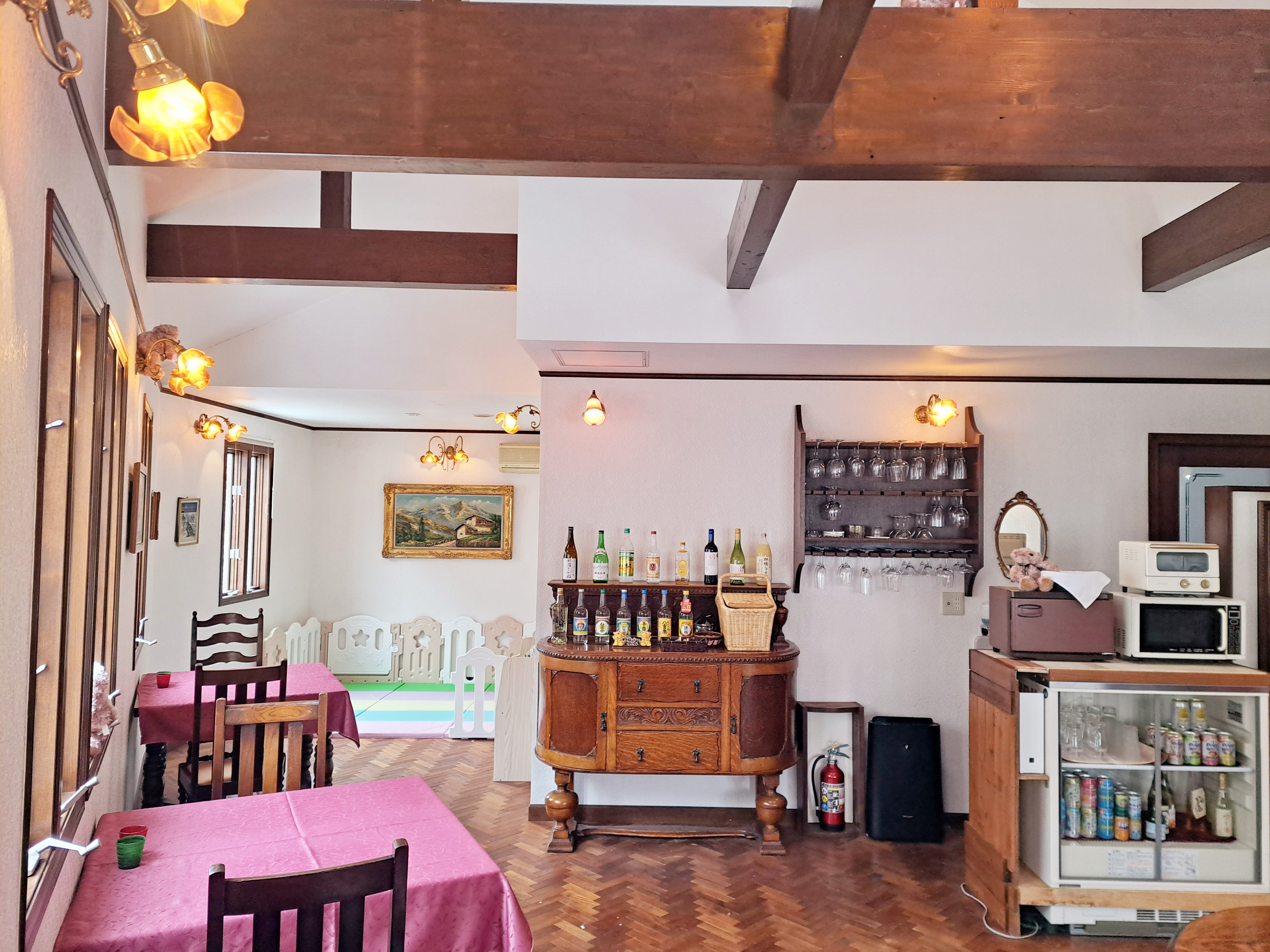 レセプション棟の共有スペース（8：00～20：00）