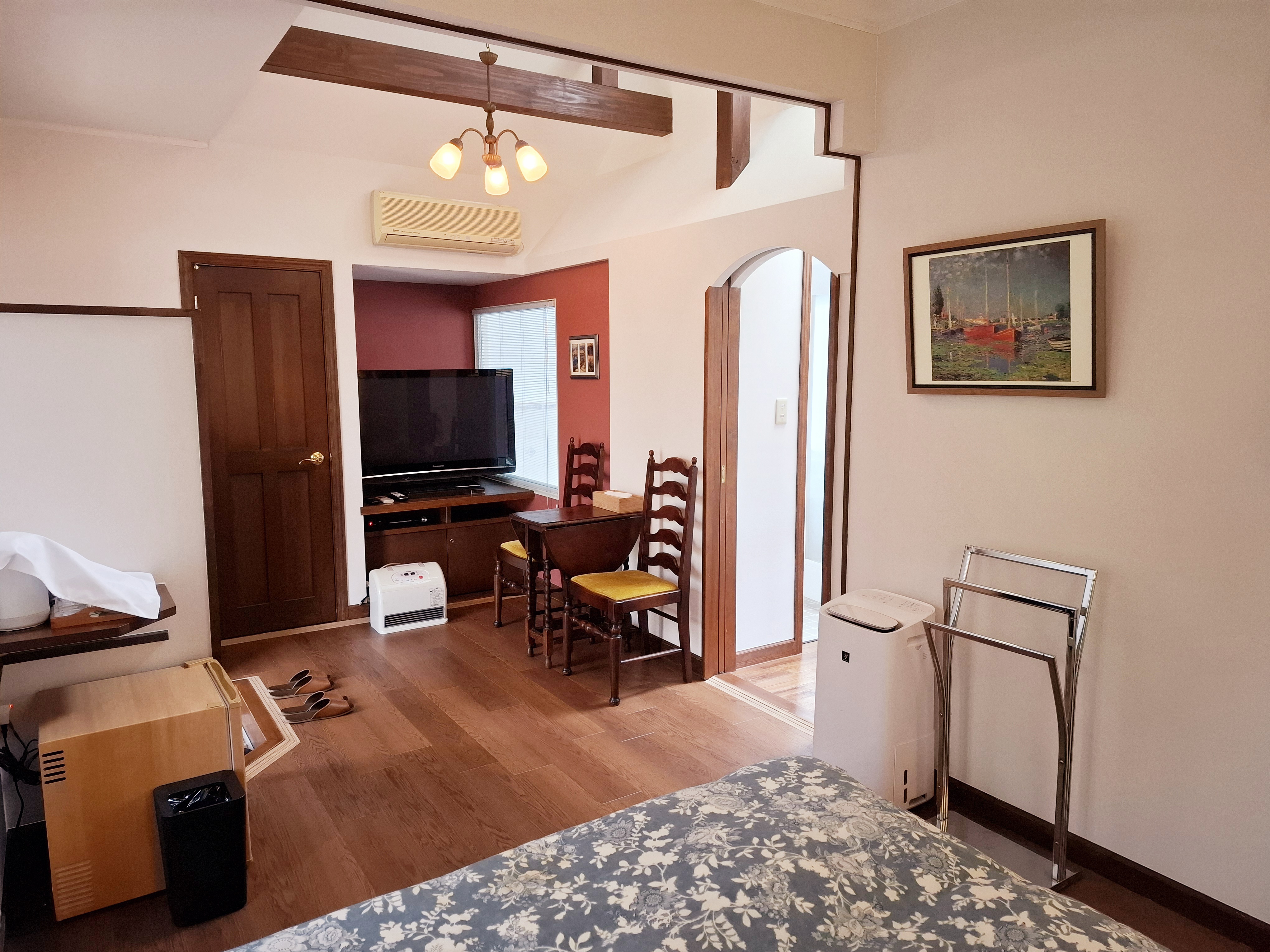 スタンダードルーム（105）のベッドリビング