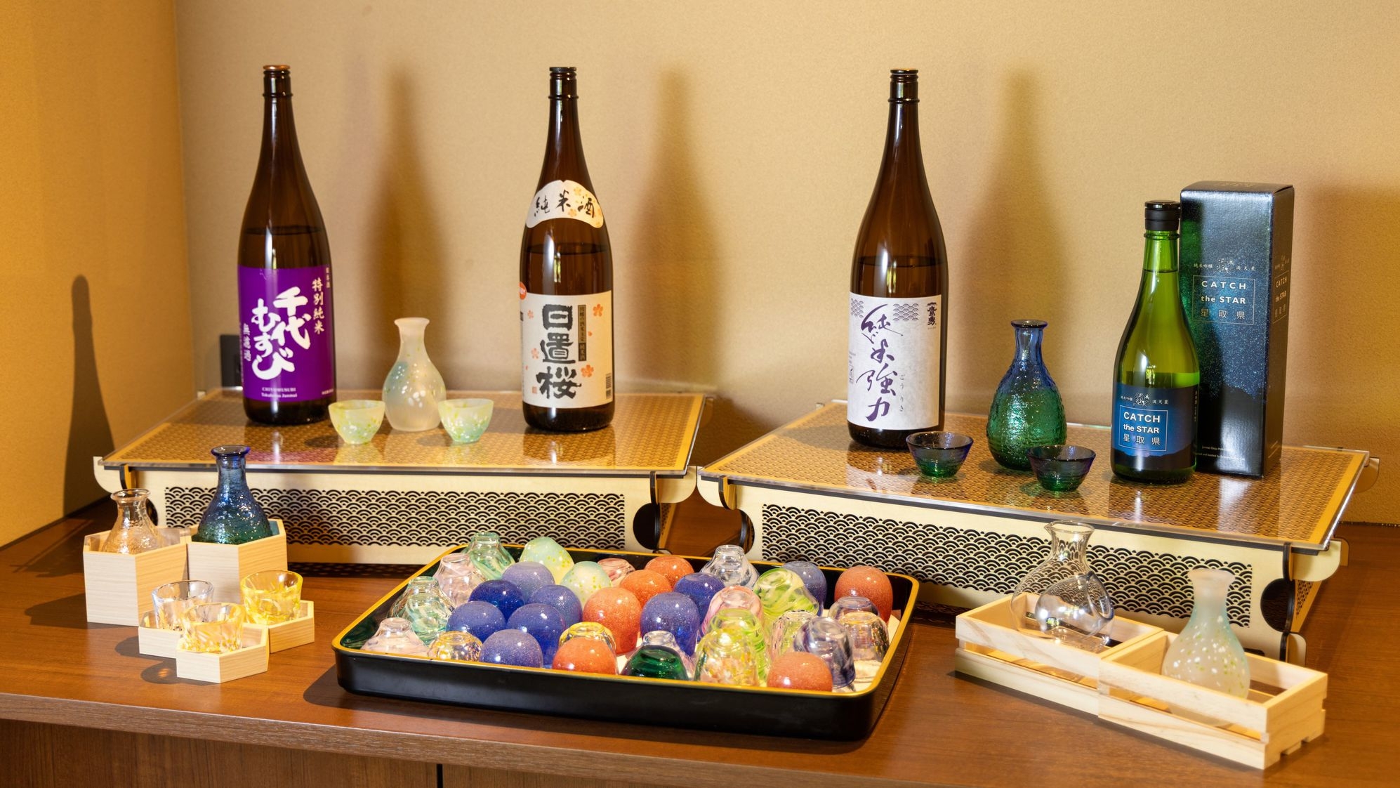 【8/8〜15限定×夕食のみ】朝はのんびり派、早朝出発の方にも＜●牛蟹会席＞